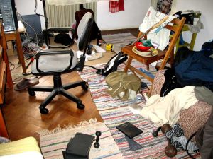 Május 18. – Konzultáció kezdeményezése (rengeteg témában)